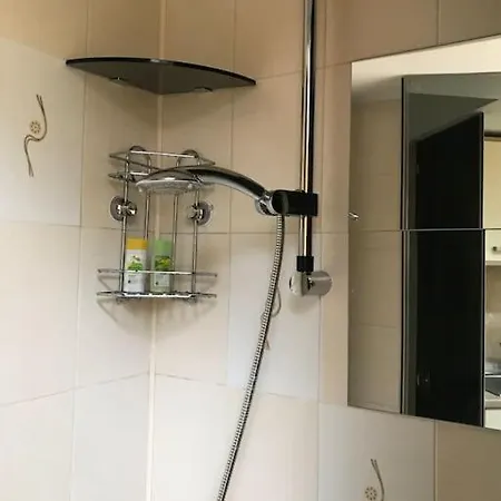 Апартамент Cosy In The Very Heart Of София