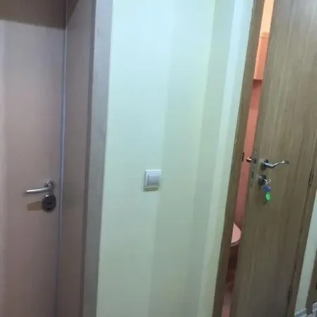 Апартаменты Cosy In The Very Heart Of София