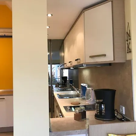 Апартаменты Cosy In The Very Heart Of София